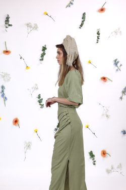 ⁦חולצת בל ירוקה⁩ – תמונה ⁦3⁩