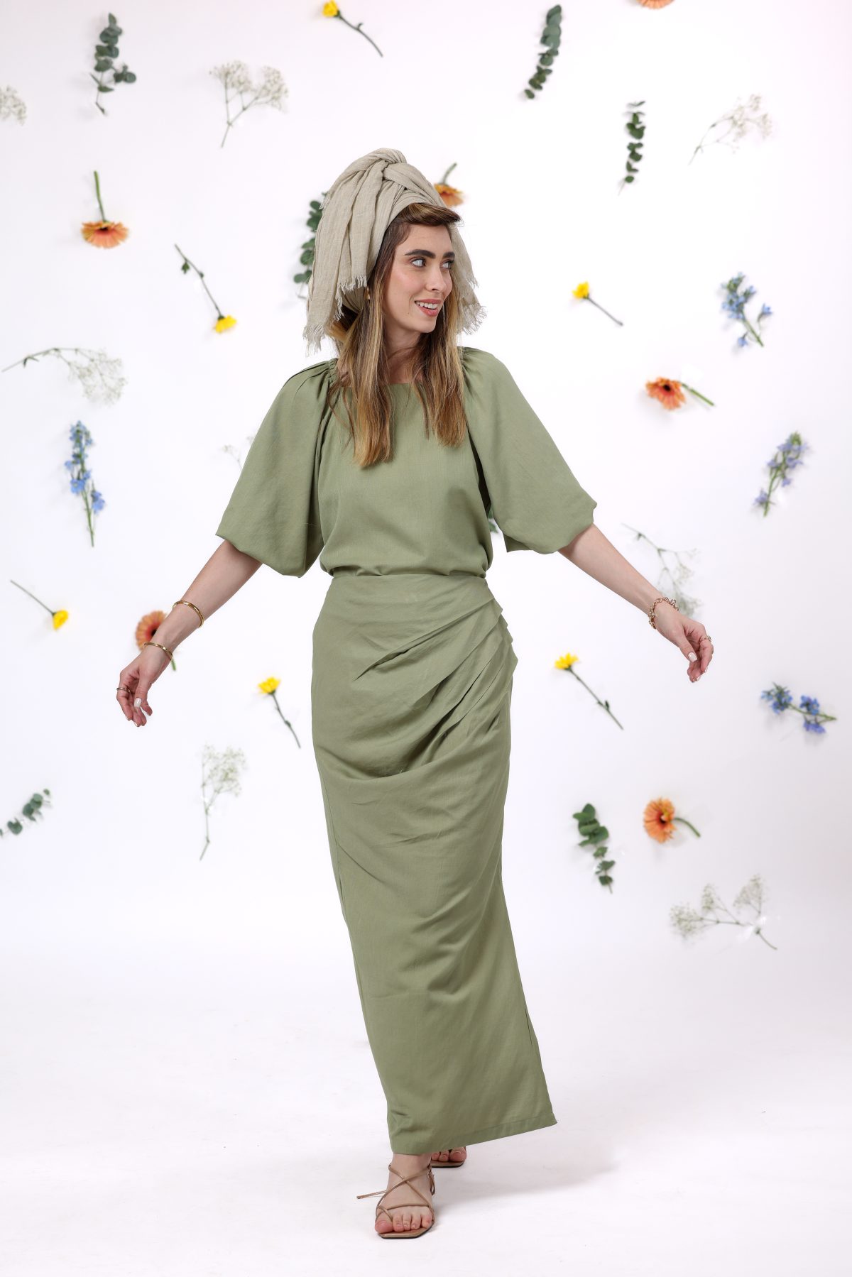 ⁦חולצת בל ירוקה⁩ – תמונה ⁦4⁩