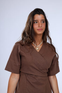 ⁦שמלת מעטפת שוקולד⁩ – תמונה ⁦8⁩