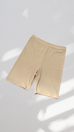 מכנסון טבעי