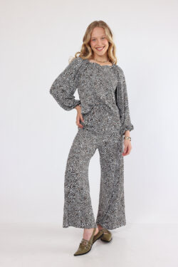 ⁦מכנס ארבל מנומר⁩ – תמונה ⁦2⁩