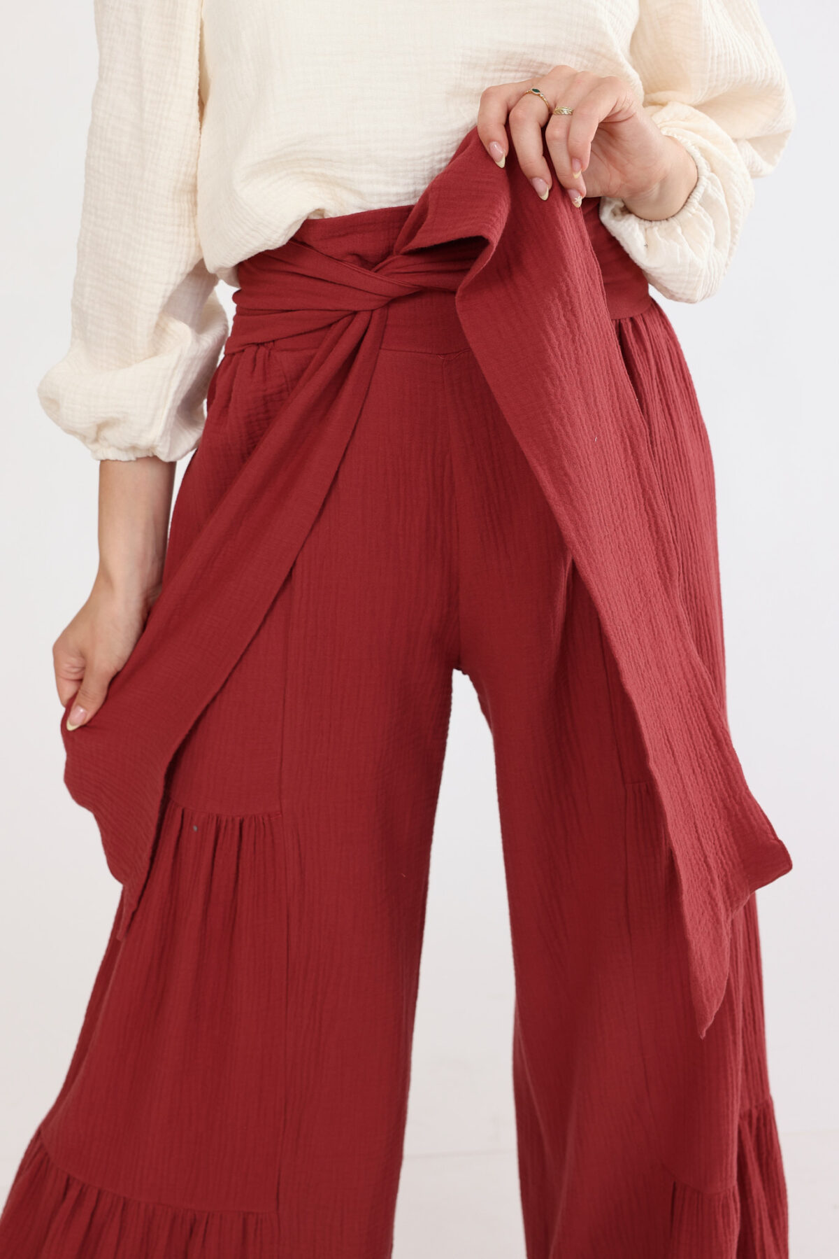 ⁦מכנס אמילי בורדו⁩ – תמונה ⁦5⁩