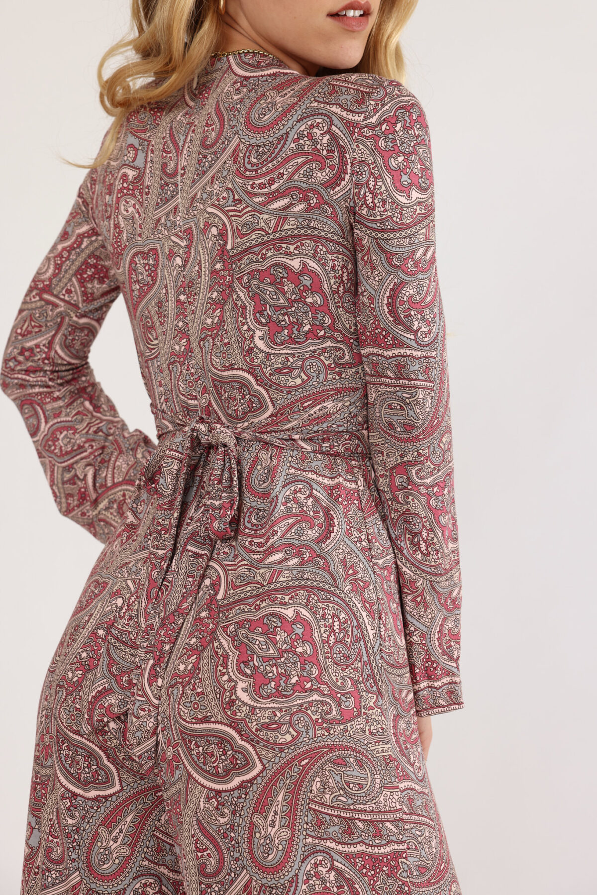 ⁦אוברול מעטפת נריה בורדו⁩ – תמונה ⁦7⁩