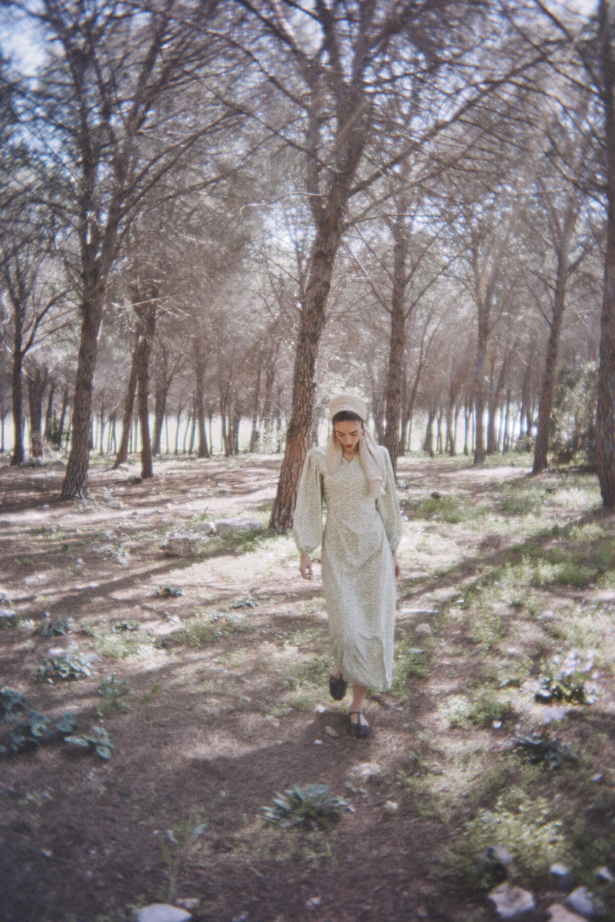 ⁦שמלת עלמה פרחונית⁩ – תמונה ⁦4⁩