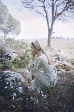 ⁦שמלת עלמה פרחונית⁩ – תמונה ⁦5⁩