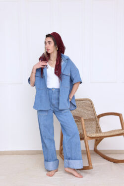 מכנס ג׳ינס בהיר