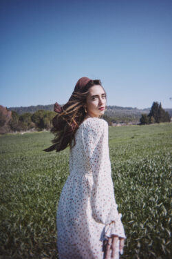 שמלת שושנה פרחוני צבעוני