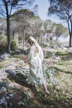 ⁦שמלת עלמה פרחונית⁩ – תמונה ⁦7⁩