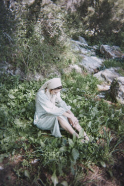 ⁦שמלת עלמה פרחונית⁩ – תמונה ⁦8⁩