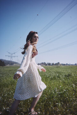 ⁦שמלת שושנה פרחוני צבעוני⁩ – תמונה ⁦7⁩