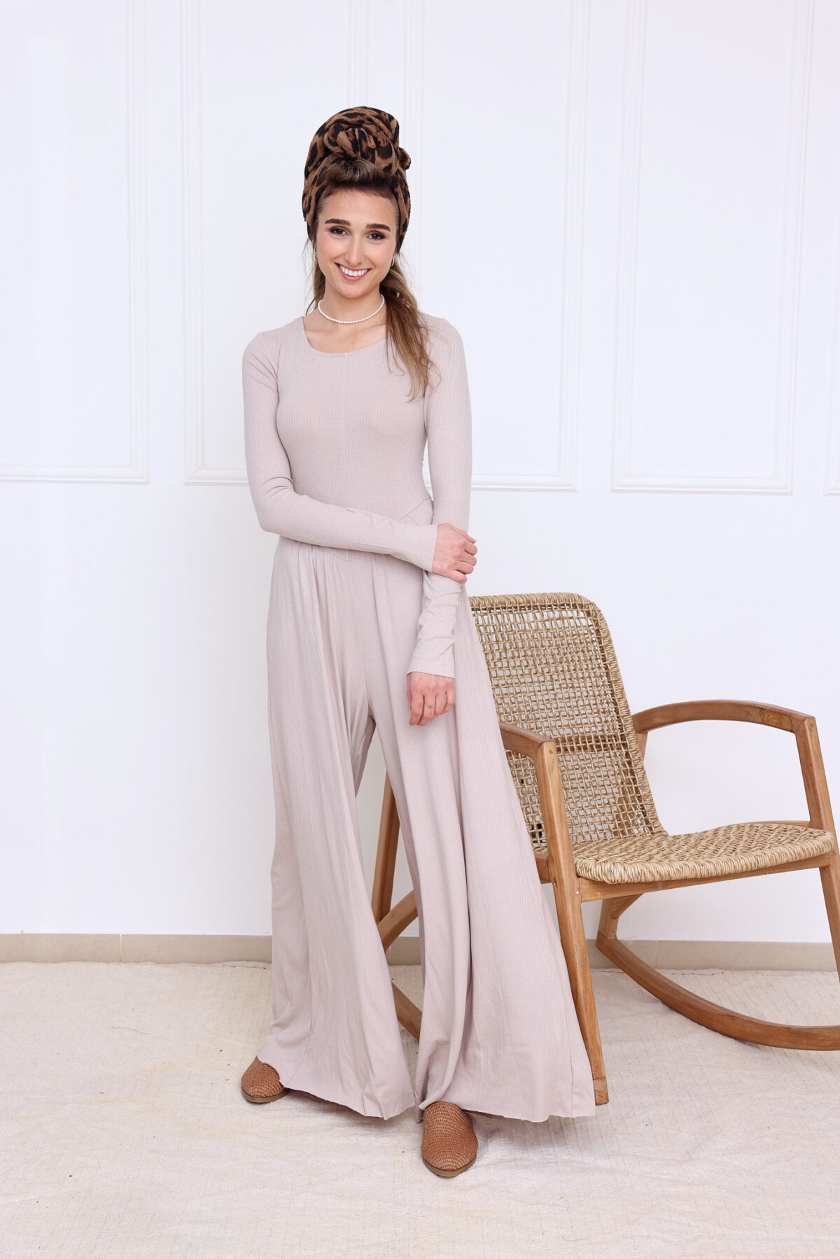 ⁦אוברול שחר אבן⁩ – תמונה ⁦2⁩