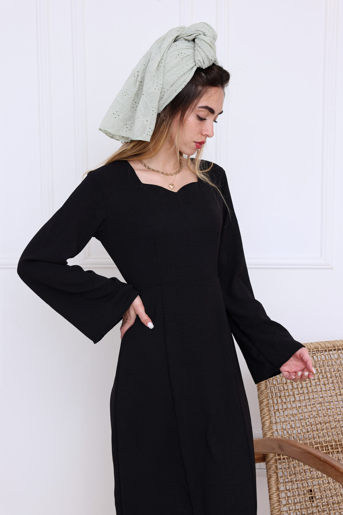 ⁦שמלת ראשית שחורה⁩ – תמונה ⁦6⁩