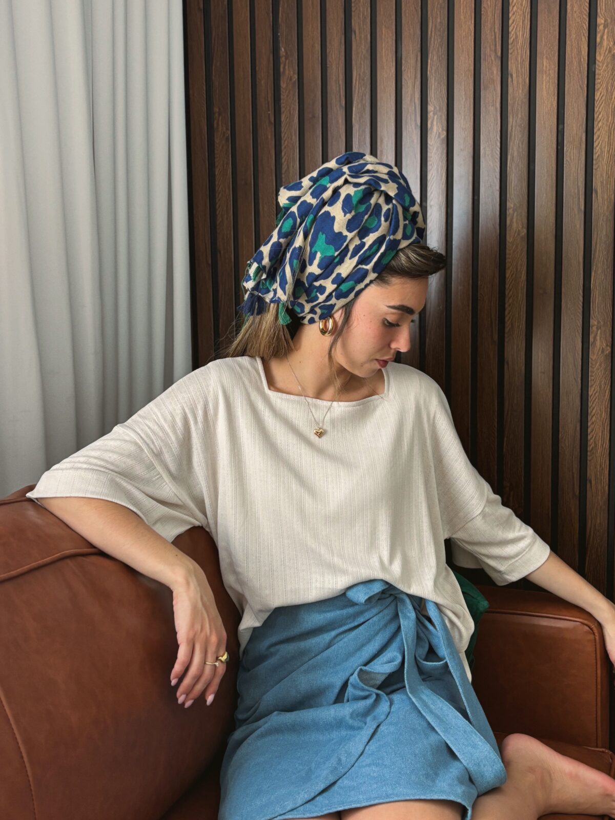 ⁦החולצה שאת חייבת (אבן)⁩ – תמונה ⁦5⁩