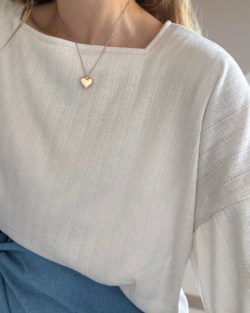 החולצה שאת חייבת (אבן)