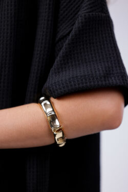 ⁦חולצת סריג נינה שחורה⁩ – תמונה ⁦2⁩