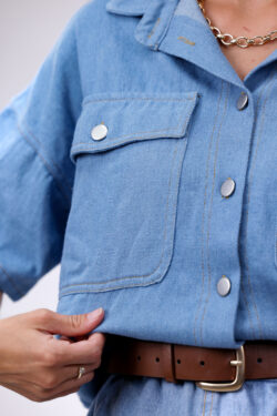 ⁦חולצת ג׳ינס בהיר⁩ – תמונה ⁦6⁩